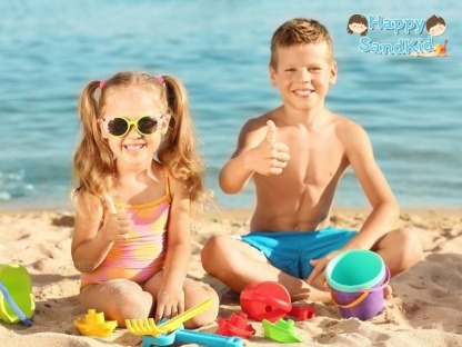 รอยยิ้มใสๆกับการเล่นทรายยามบ่าย - ขายทรายเด็กเล่น - Happy Sandkid
